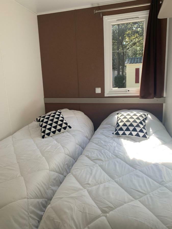 סן-ברבן-לה-פן Mobil Home Les Pierres Couchees 4* St Brevin Les Pins מראה חיצוני תמונה